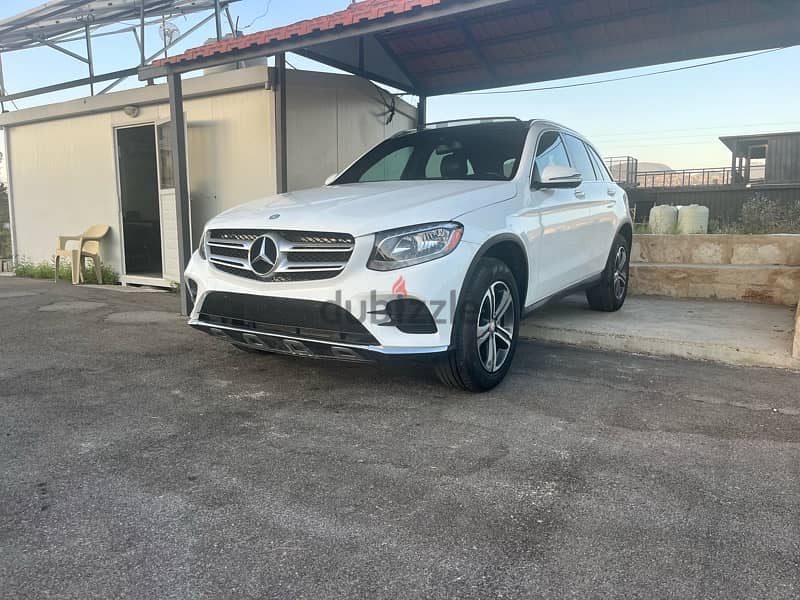 Mercedes-Benz GLC-Class 2017, 4matic, panoramic, super clean. 2