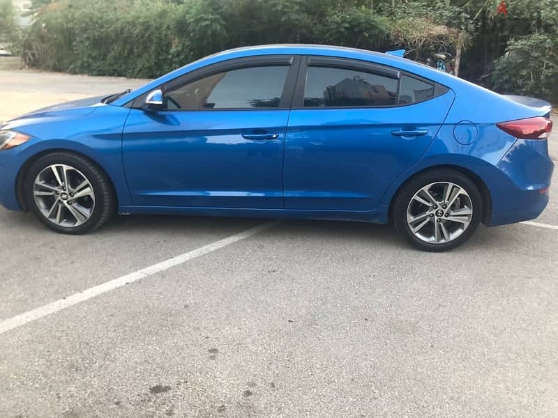 Hyundai Elantra 2017 0