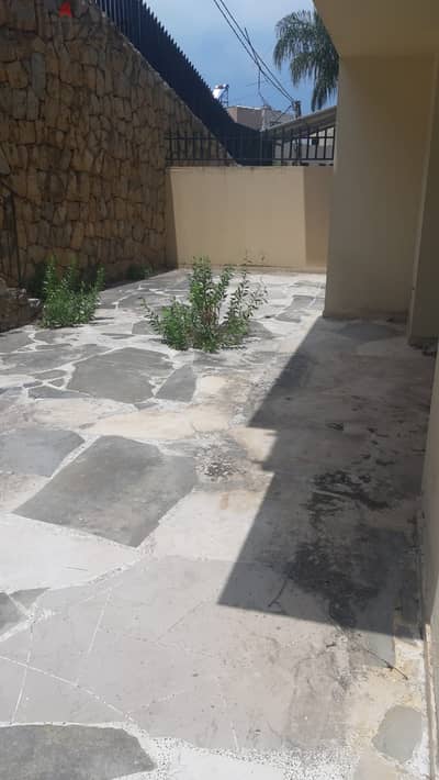 APARTMENT IN RABWEH PRIME (180SQ) WITH TERRACE , (RAB-130)