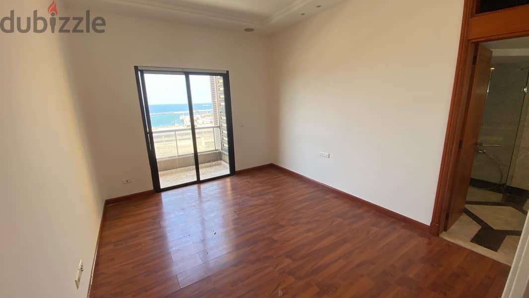 Apartment for sale in Gemayze/ Spacious/ Amazing Seaview 8