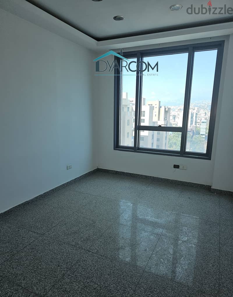 DY1949 - well renovated office in Sin el Fil for Sale! 5