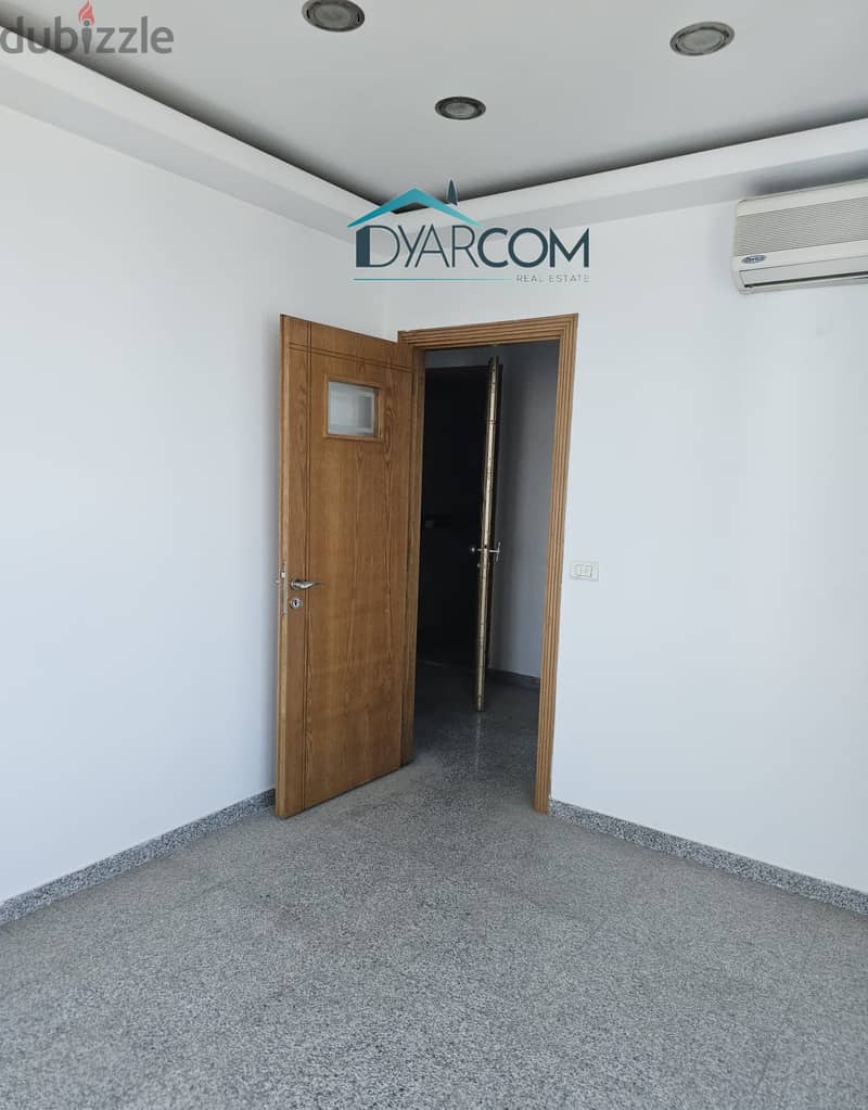 DY1949 - well renovated office in Sin el Fil for Sale! 6