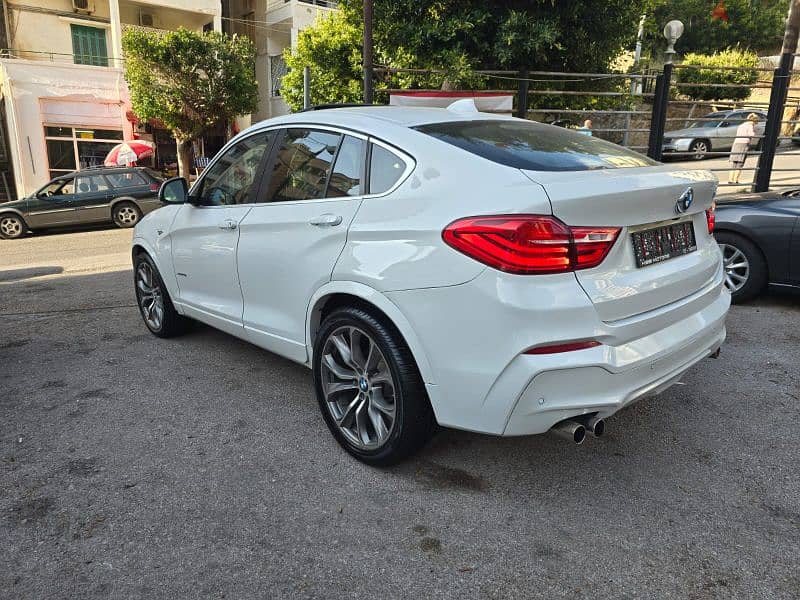 BMW X4 2016 X-drive M-package low mileage 2