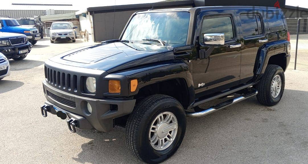 Hummer H3 2006 Like new , Rear View Camera , Sunroof ,Bi2a original 2