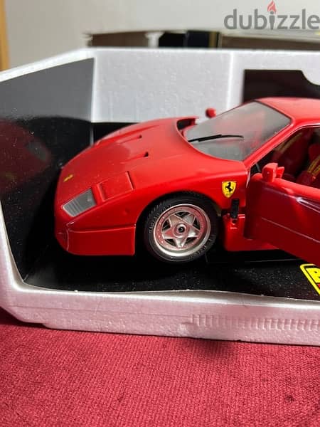 Diecast Ferrari f40 1/18 8