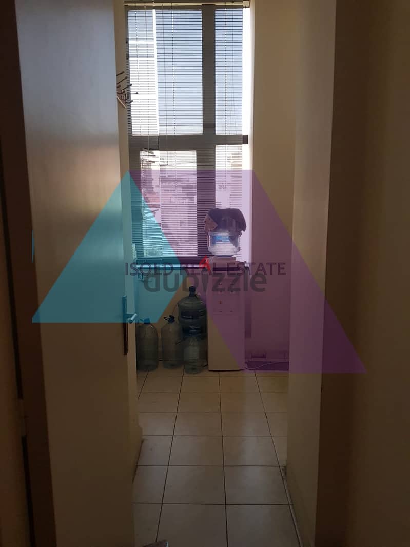 A 80 m2 Office for rent in Ant Elias ,Prime location 9