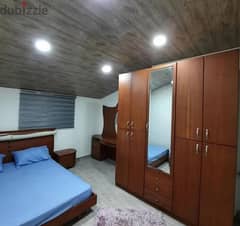 bedroom for sale like new غرفة نوم للبيع