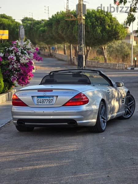 Mercedes-Benz SL-Class 2005 11