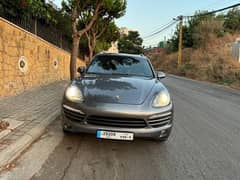 Porsche Cayenne 2012