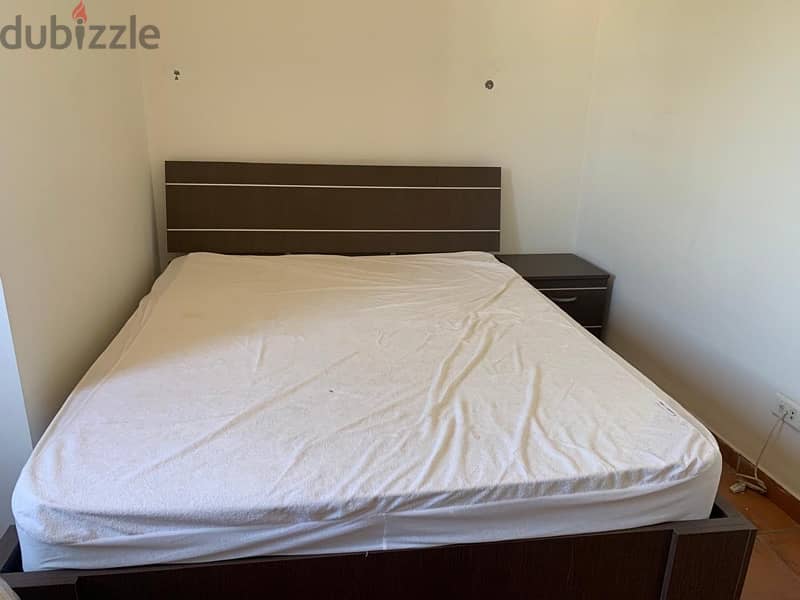 A fully furnished apartment with terrace for rent in Achrafieh 8