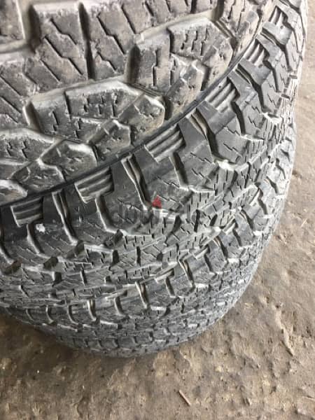 4 used tyres Hankook made in korea 1