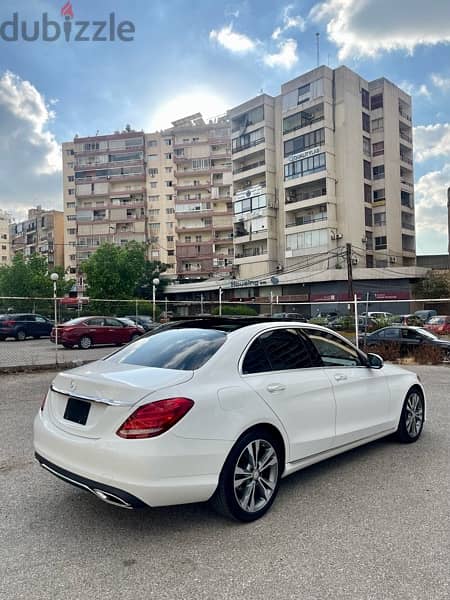 Mercedes-Benz C300 Luxury 2016 مكفولة 9