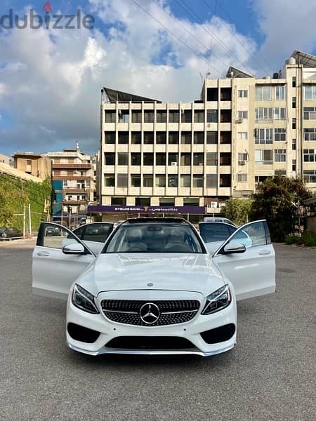 Mercedes-Benz C300 Luxury 2016 مكفولة 10