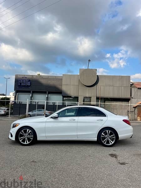 Mercedes-Benz C300 Luxury 2016 مكفولة 19