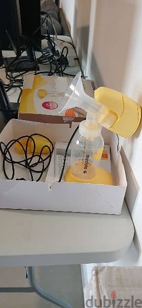 medela mini electric breast pump 1