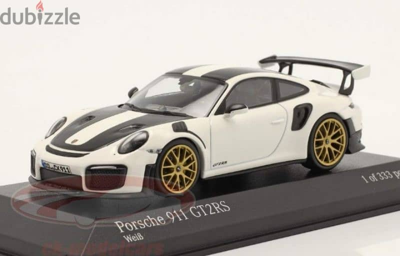 Porsche GT2-RS Weissach 2018 diecast car model 1;43 1