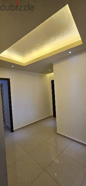 tabarja kfaryasin 170m 3 bed 3 wc for 500$ delux 4