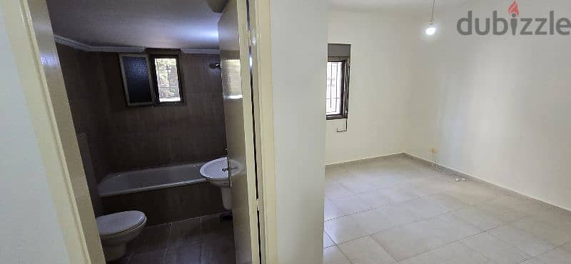 tabarja kfaryasin 170m 3 bed 3 wc for 500$ delux 10