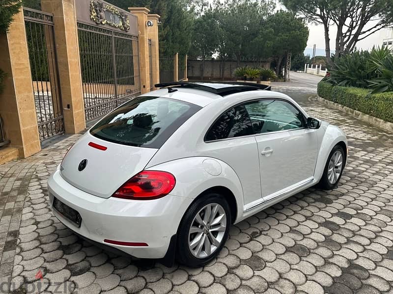 Volkswagen Beetle 2016 3