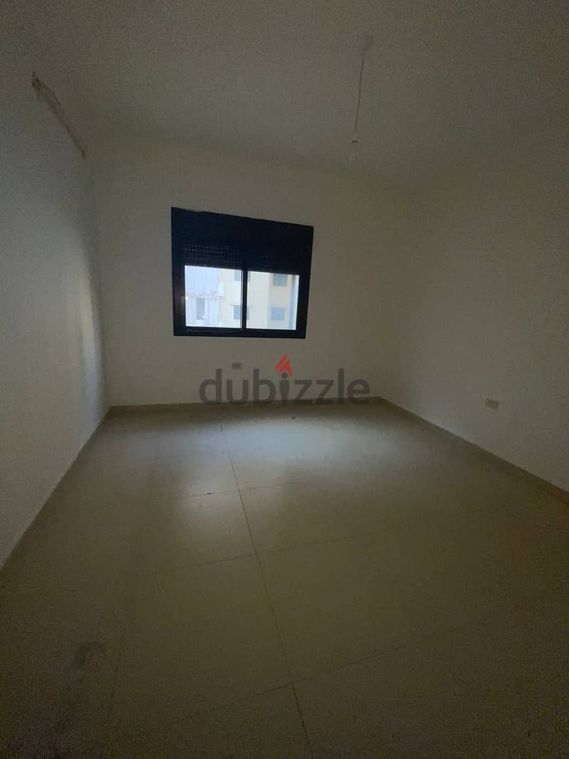 AMAZING APARTMENT IN FURN EL CHEBBAK PRIME (160Sq) 3 BEDS, (FC-131) 4