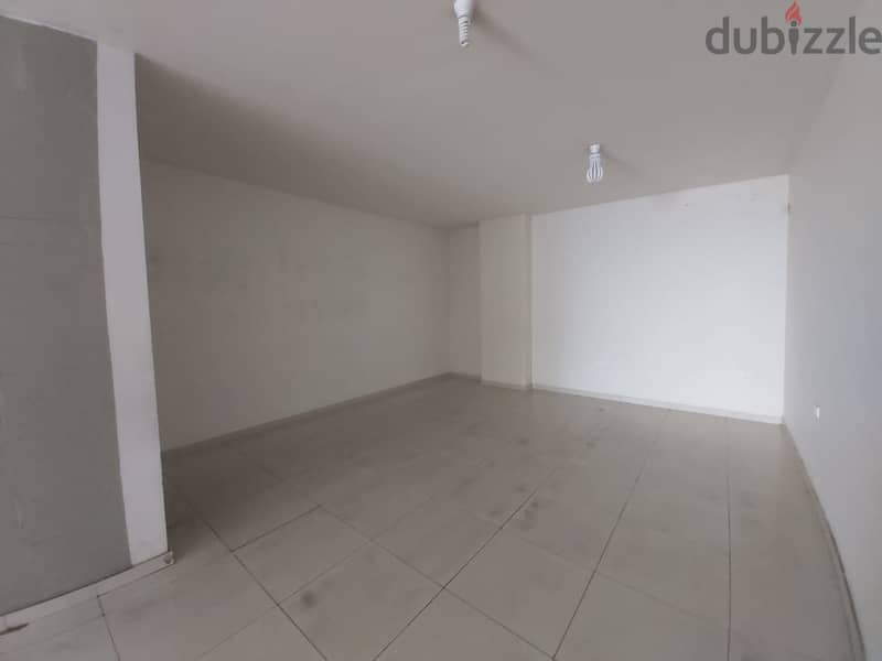 Two Shops for rent in Bqennaya   محلان للايجار في بقنايا 5