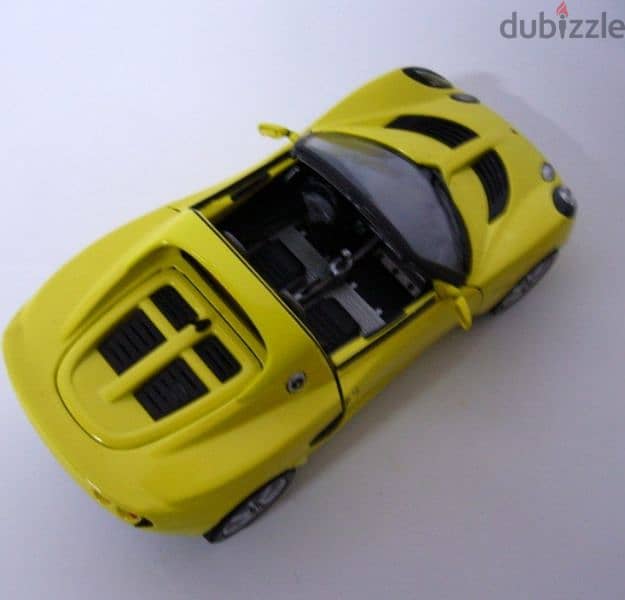 Lotus Elise 111S diecast car model 1:24 3