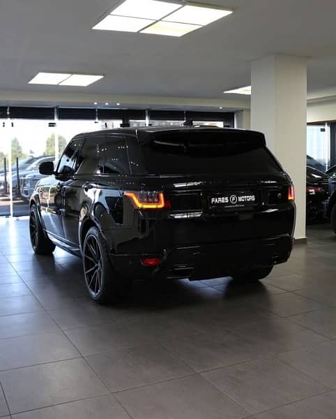 Land Rover Range Rover Sport 2018 4