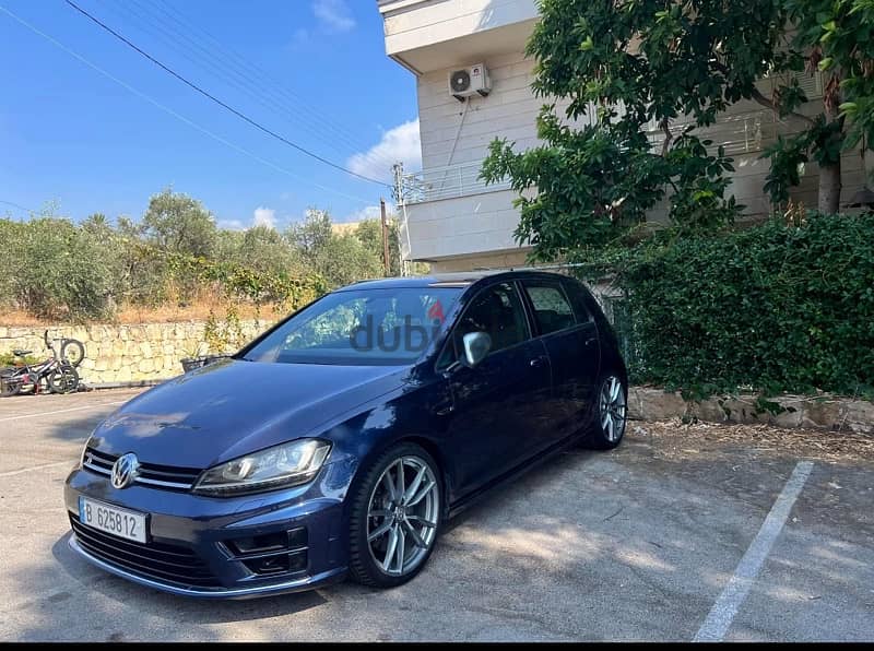 Volkswagen Golf R 2016 1