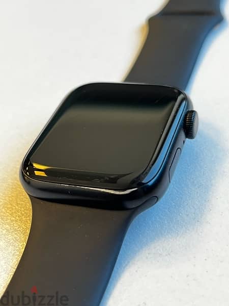 Apple Watch S8 45mm 1