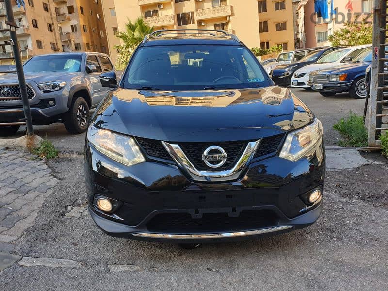 Nissan Rogue Sport 2014 1