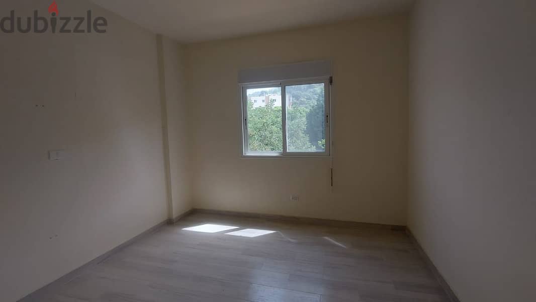 L09211-Fully Decorated Apartment for Sale in Halat 3