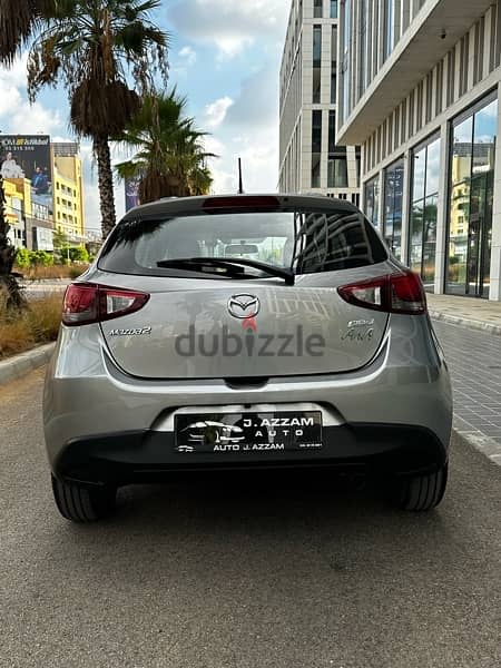 Mazda 2 2019 3