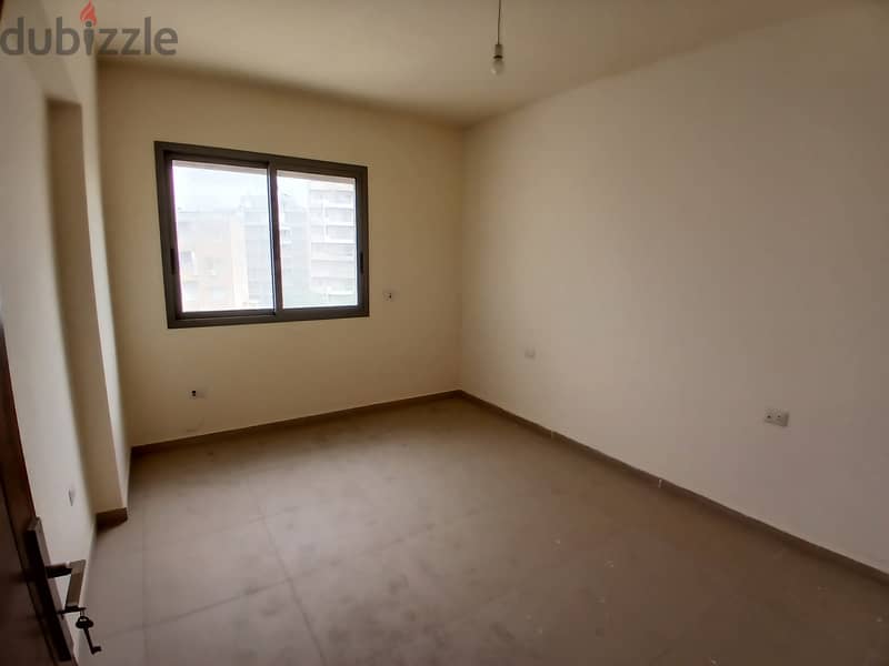 120 SQMApartment For Sale In Achrafieh شقة للبيع في الاشرفية #TC86224 5