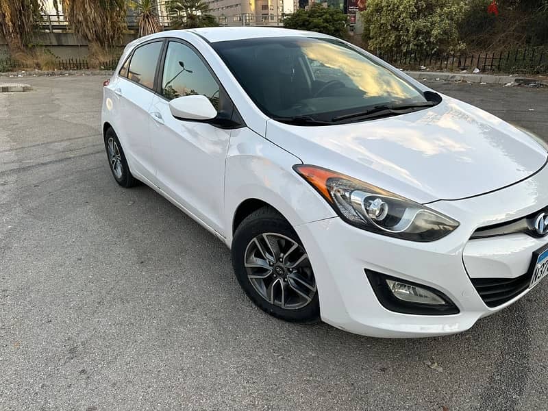 Hyundai Elantra GT 2014 6