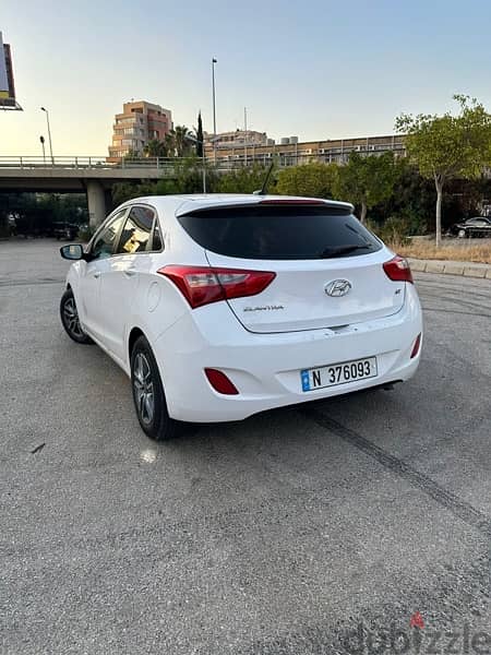 Hyundai Elantra GT 2014 9