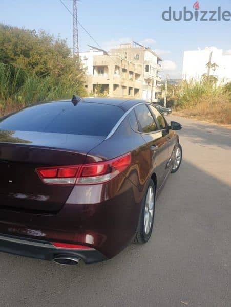 Kia Optima 2018 1