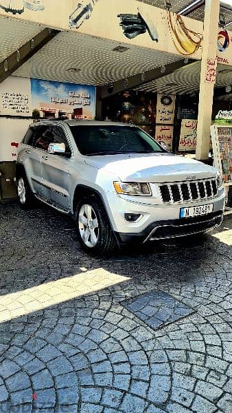 Jeep Grand Cherokee 2011 3