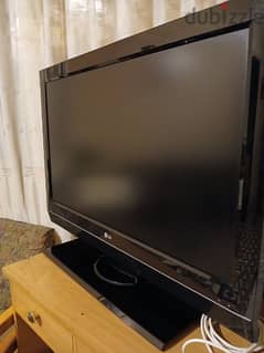 TV LG and receiver and dvd and microwave