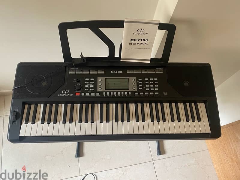 Piano electric- Conqueror MKY186 with stand and box 3