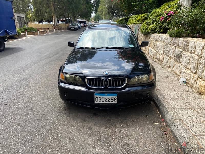 BMW 3-Series 2004 1