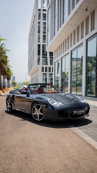 PORSCHE 911 TURBO S CABRIO (996) 2005 , 21.000Km, PORSCHE LEB SOURCE !