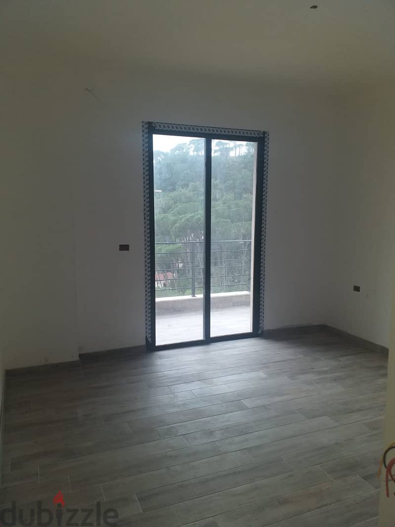 Brand New Apartment in Bsefrin Baabdat Bsefrin | Mountain view 5