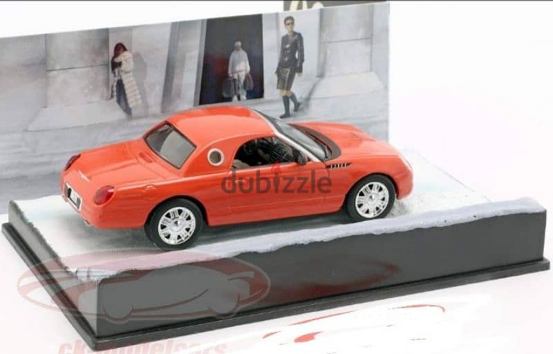 Ford Thunderbird (James Bond Movie) diecast car model 1;43. 4