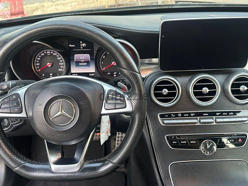 Mercedes-Benz C-Class 2015 Clean Carfax 8