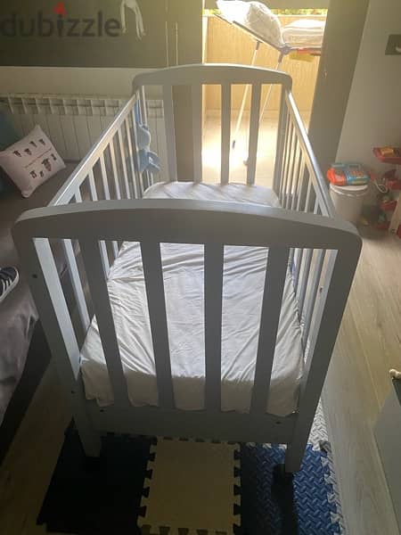 baby crib and next to me with mattresses both good condition 1