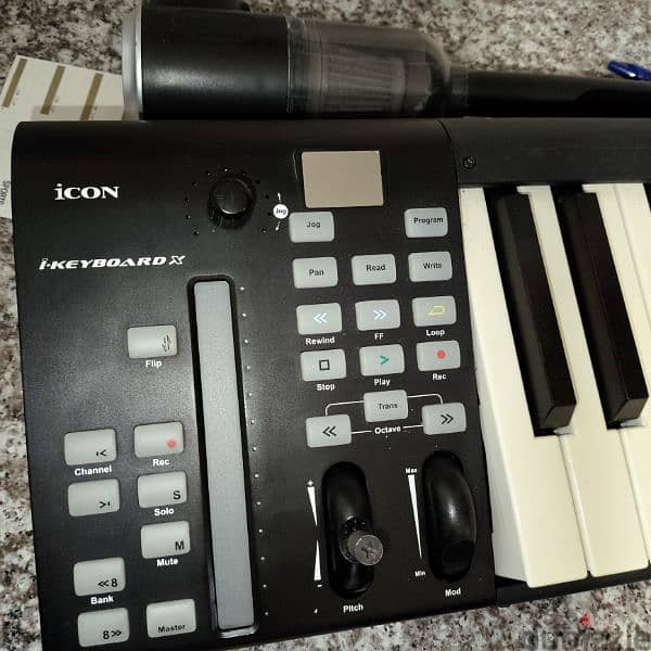 icon midi controler  for studios pro. new. 03602216 1