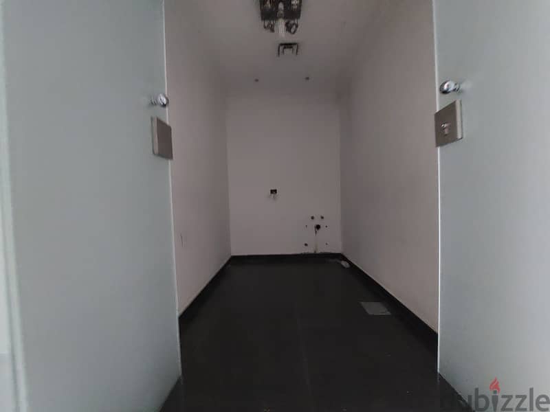 Shop for rent in Elissar محل للايجار في اليسار 6