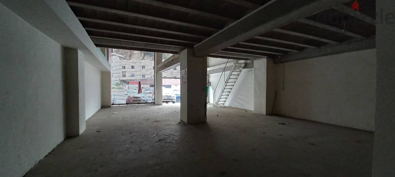 Warehouse in Zalka for rent easy accessمستودع في الزلقا للإيجار 3