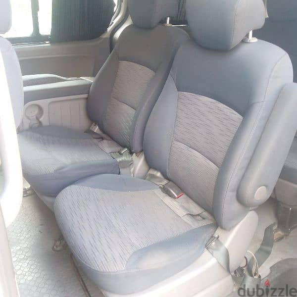 Hyundai H1 2012 1