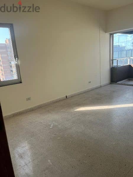 office for rent in zalka 700$/. مكتب للايجار في الزلقا ٧٠٠$/شهري 6